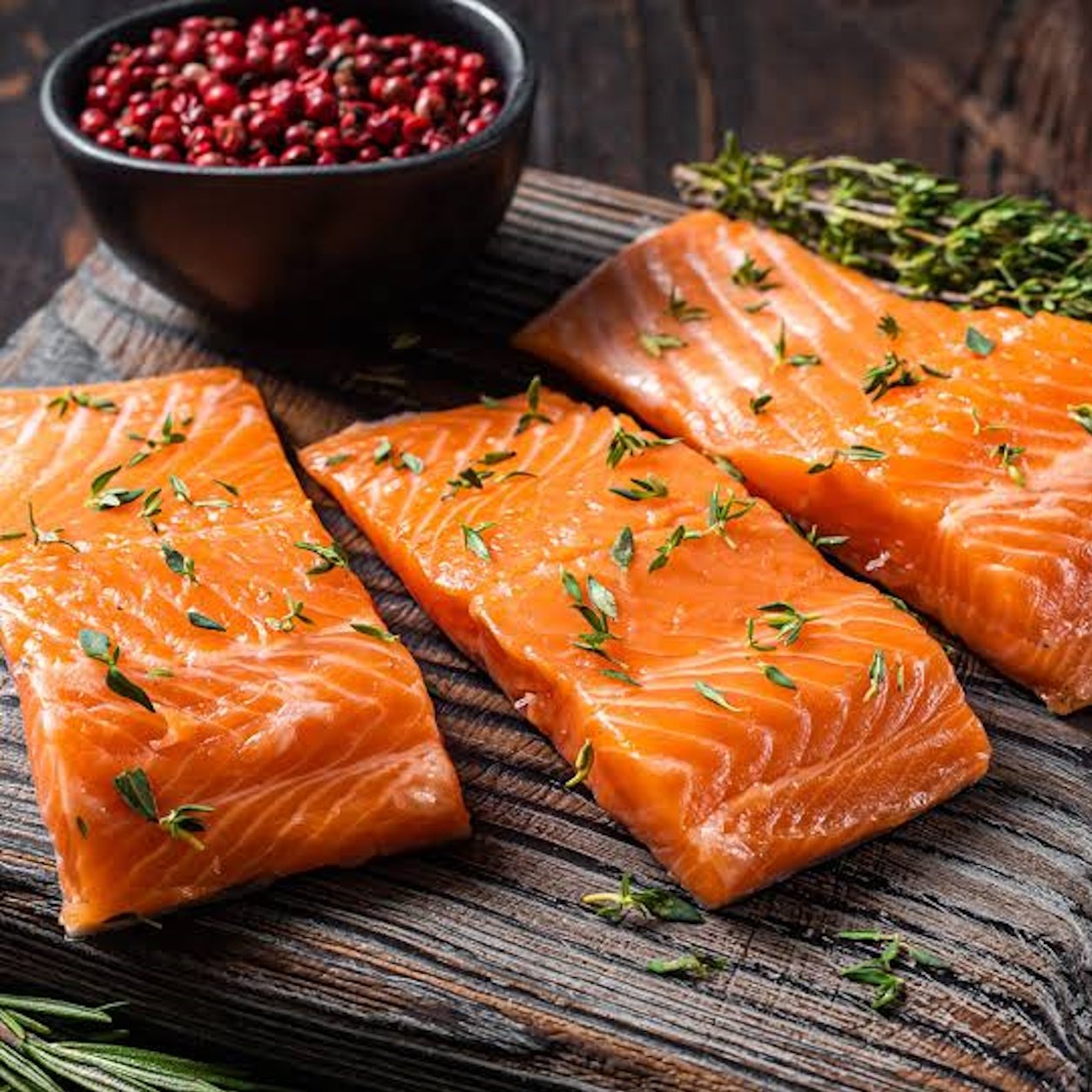 Salmón trozo con piel congelado 500GR - Imagen 3